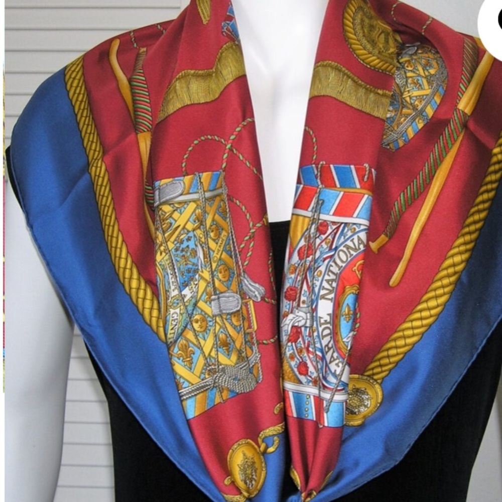 Hermes scarf - Picture 7 of 17